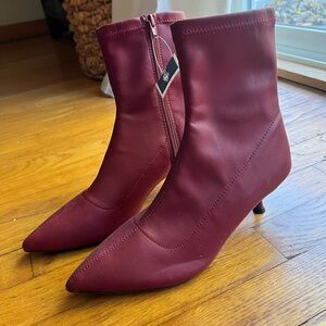 Madden Girl Maroon Heeled Boots, new with tag